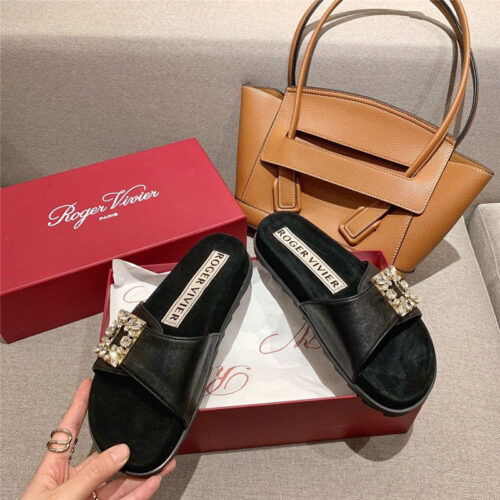 High Quality Luxury Roger Vivier Slippers Black product detail