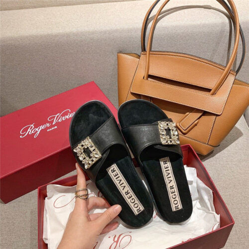 High Quality Luxury Roger Vivier Slippers Black alternate view