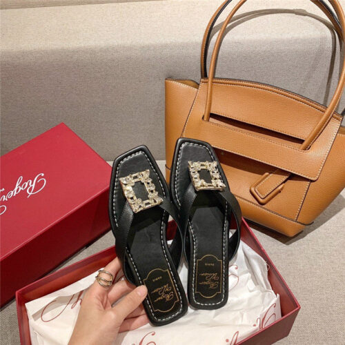 High Quality Luxury Roger Vivier Viv’ Sellier Patent Leather Sandals product detail