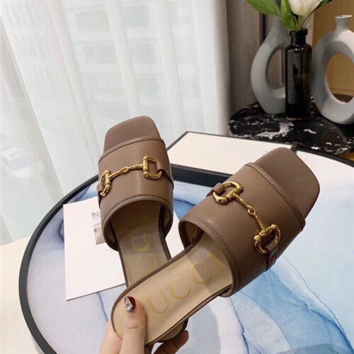 High Quality Luxury Gucci Slippers Womens product detail