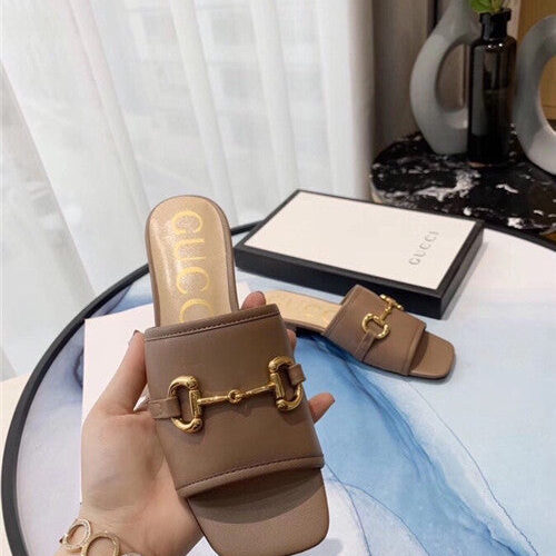 High Quality Luxury Gucci Slippers Womens product detail