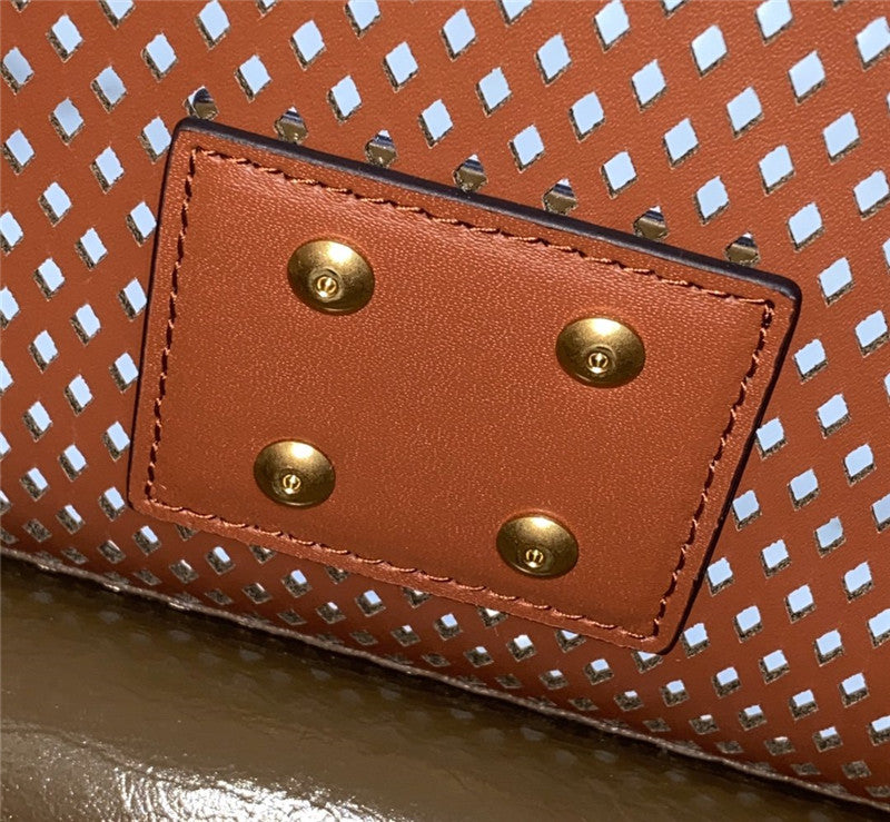 High Quality Luxury Fendi Kan U Bag product detail