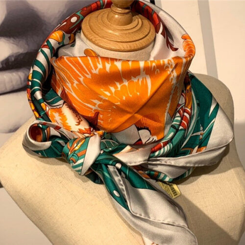 High Quality Luxury Hermes Ladies Summer Silk Scarf product detail
