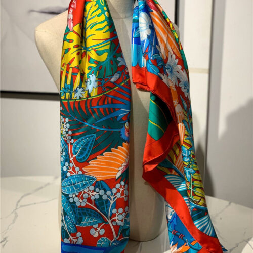 High Quality Luxury Hermes Ladies Summer Silk Scarf Red product detail