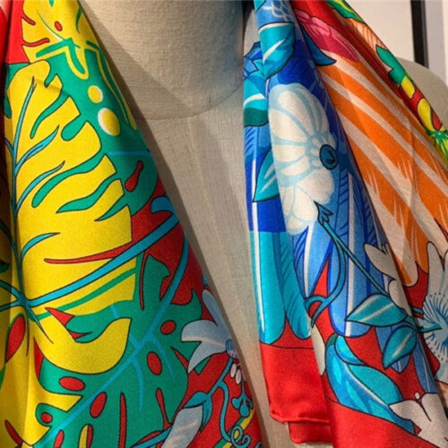 High Quality Luxury Hermes Ladies Summer Silk Scarf Red product detail