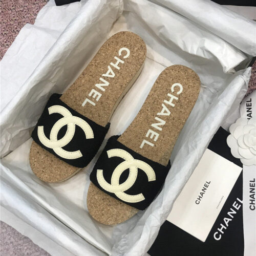High Quality Luxury Chanel Slippers – Style 94374