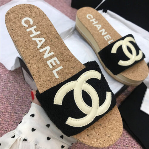 High Quality Luxury Chanel Slippers – Style 94374 product detail