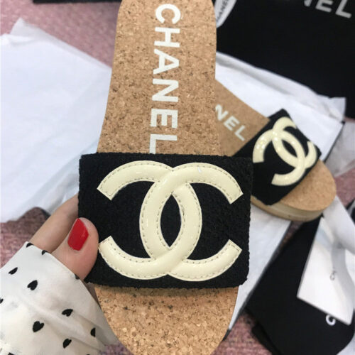 High Quality Luxury Chanel Slippers – Style 94374 product detail