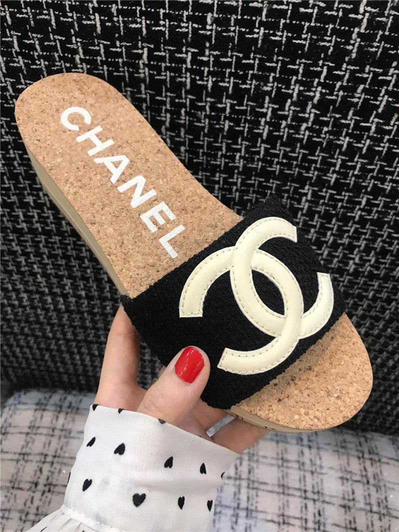 High Quality Luxury Chanel Slippers – Style 94374 product detail