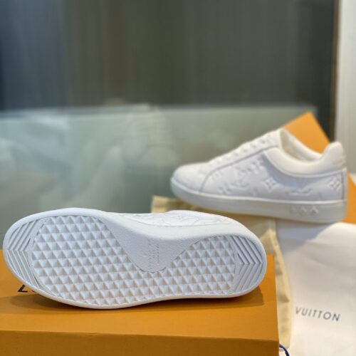 High Quality Luxury LV Louis Vuitton Couple Sneakers – Style 37123 product detail
