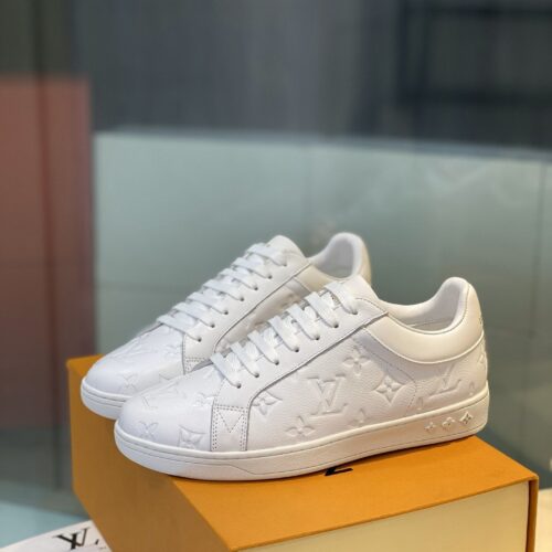 High Quality Luxury LV Louis Vuitton Couple Sneakers – Style 37123