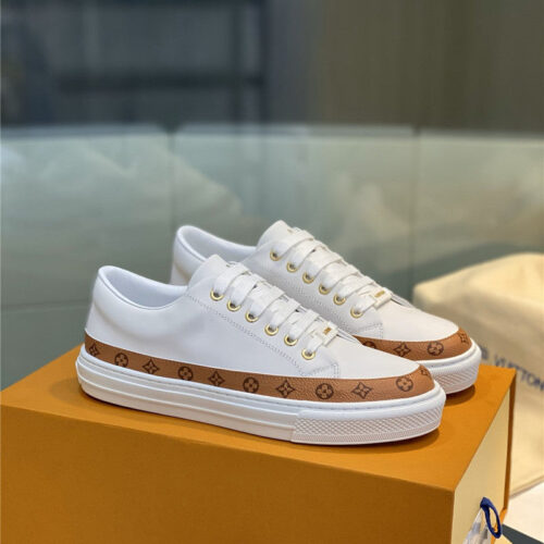 High Quality Luxury LV Louis Vuitton Couple Sneakers alternate view