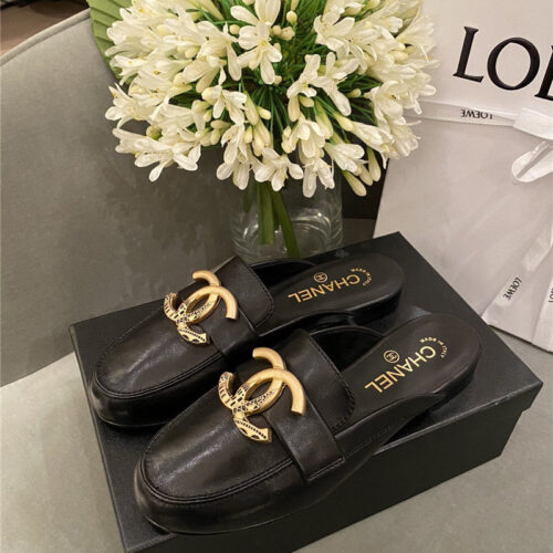 High Quality Luxury Chanel Slippers Black