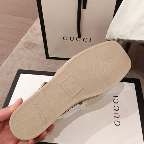 High Quality Luxury Gucci Sandals – Style 75699 product detail