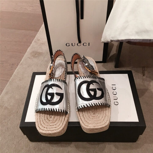 High Quality Luxury Gucci Sandals Silver alternate view