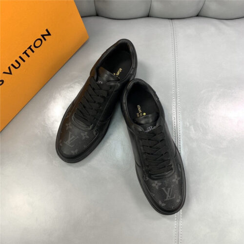 High Quality Luxury Louis Vuitton Mens Sneakers – Style 91235 product detail