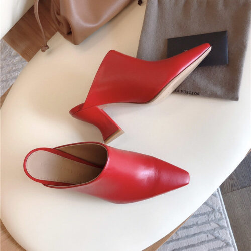 High Quality Luxury Bottega Veneta Block Heel Sandals Red product detail