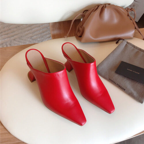High Quality Luxury Bottega Veneta Block Heel Sandals Red alternate view