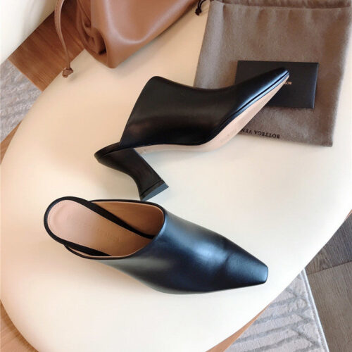 High Quality Luxury Bottega Veneta Block Heel Sandals product detail