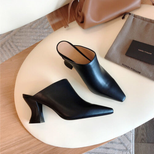 High Quality Luxury Bottega Veneta Block Heel Sandals alternate view