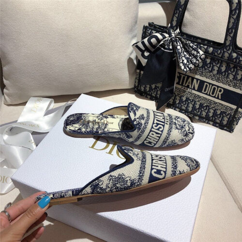 High Quality Luxury Dior Dway Slippers product detail