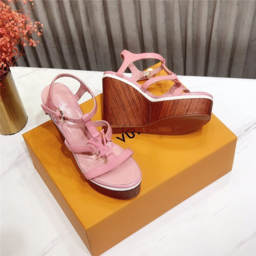 High Quality Luxury Louis Vuitton Heel Sandals – Style 82563 product detail