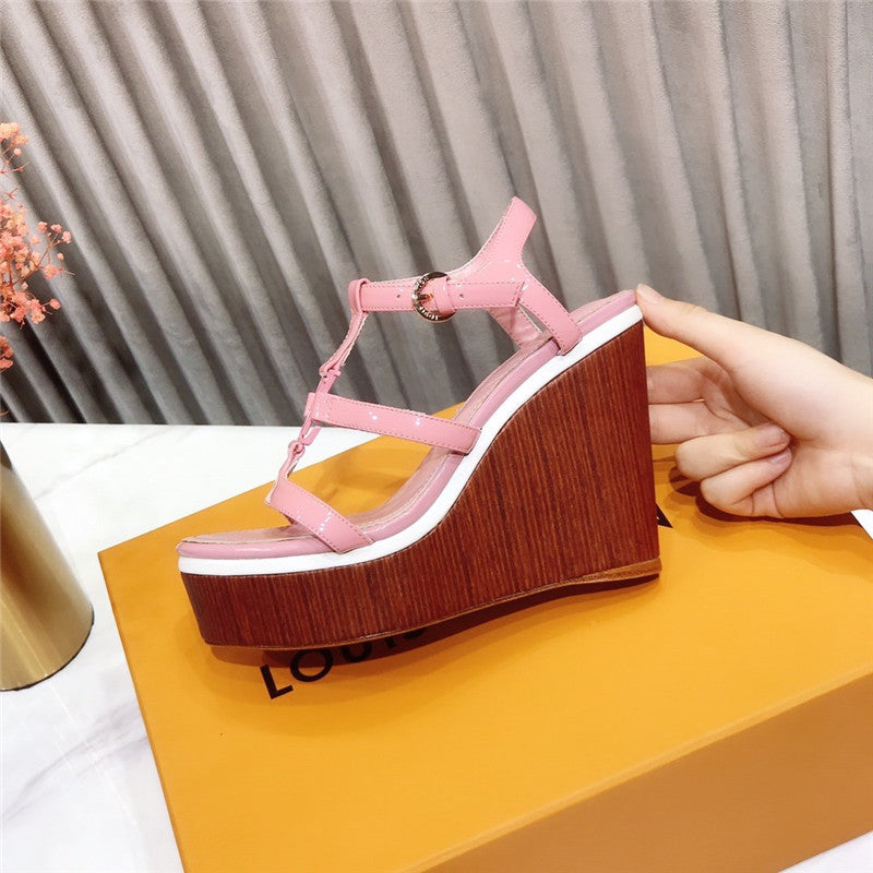 High Quality Luxury Louis Vuitton Heel Sandals – Style 82563 product detail