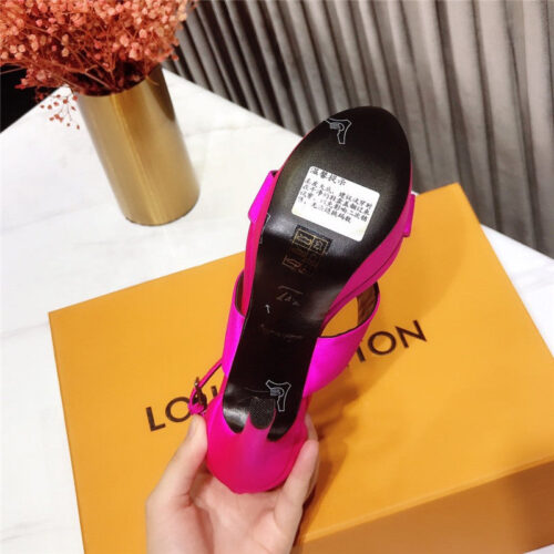 High Quality Luxury Louis Vuitton Heel Sandals – Style 74627 product detail