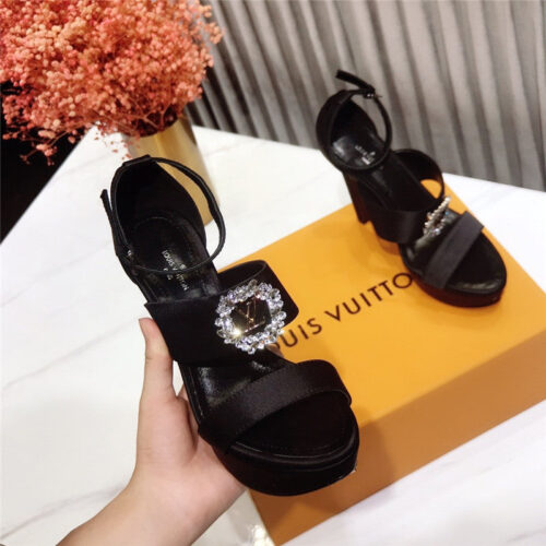 High Quality Luxury Louis Vuitton Heel Sandals – Style 93283 product detail