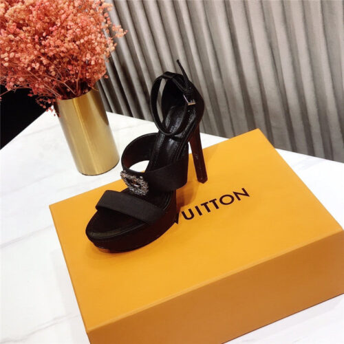 High Quality Luxury Louis Vuitton Heel Sandals – Style 93283 alternate view