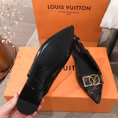High Quality Luxury Louis Vuitton Flat Sandals – Style 45027 product detail