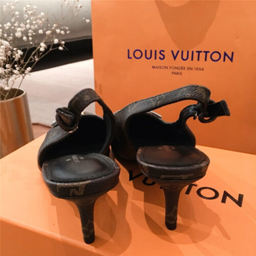 High Quality Luxury Louis Vuitton Heels Sandals – Style 94147 product detail