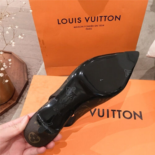 High Quality Luxury Louis Vuitton Heels Sandals – Style 94147 product detail
