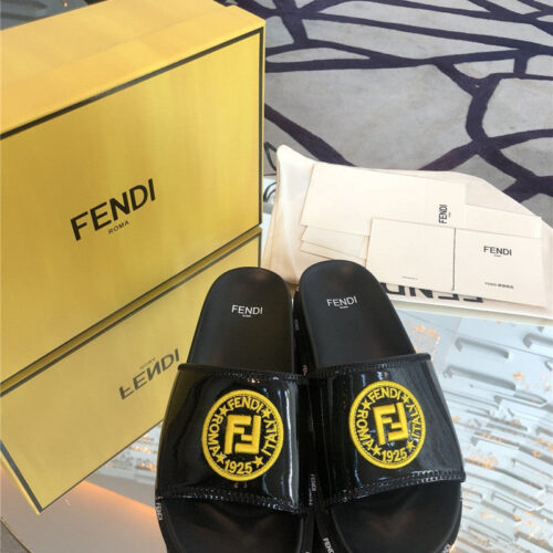 High Quality Luxury Fendi FF Logo Slippers For Women product detail
