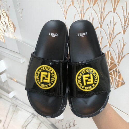 High Quality Luxury Fendi FF Logo Slippers For Women