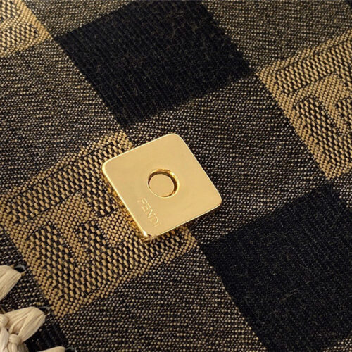 High Quality Luxury Fendi Baguette Weave Bag product detail
