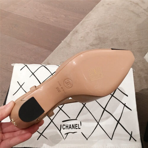High Quality Luxury Chanel Block Heel Sandals – Style 52230 product detail