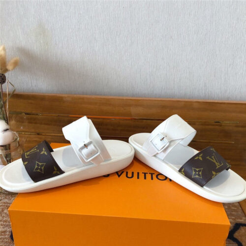 High Quality Luxury Louis Vuitton Sandals Womens – Style 55075 product detail