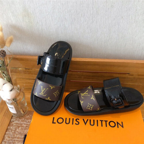 High Quality Luxury Louis Vuitton Sandals Womens – Style 63555 product detail