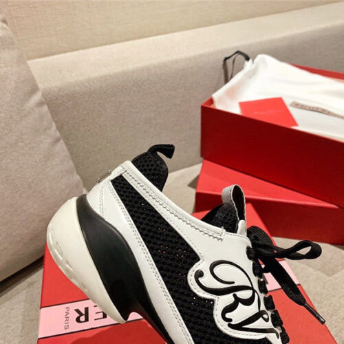 High Quality Luxury Roger Vivier Sneakers – Style 70868 product detail