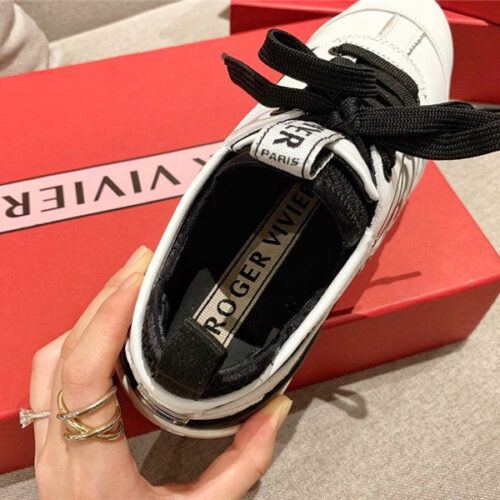 High Quality Luxury Roger Vivier Sneakers – Style 70868 product detail