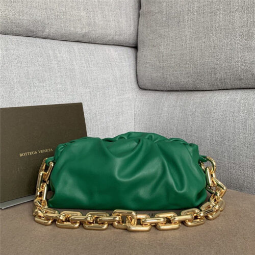 High Quality Luxury The Chain Pouch Bottega Veneta product detail