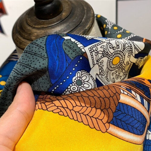 High Quality Luxury Hermes “Noble Saddle” Silk Scarf Yellow product detail