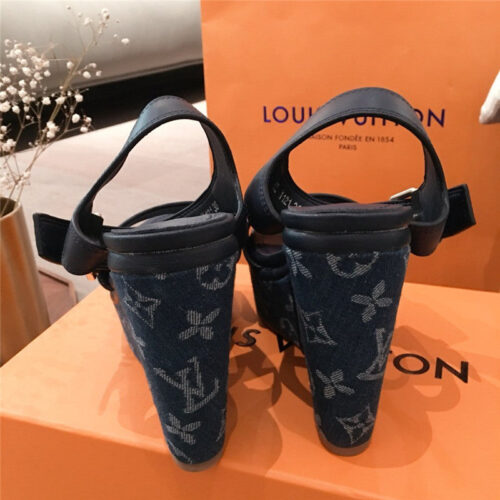 High Quality Luxury Louis Vuitton Platform Sandals Shoes – Style 21572 product detail