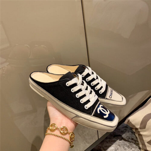 High Quality Luxury Chanel Canvas Slippers Women alternate view