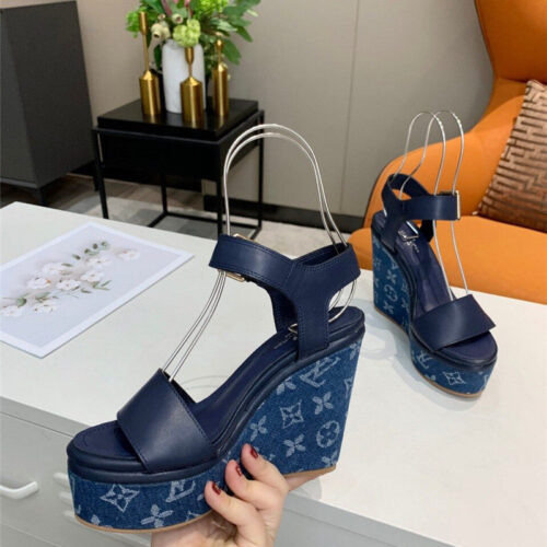 High Quality Luxury LV Louis Vuitton Platform Sandals – Style 52931 product detail