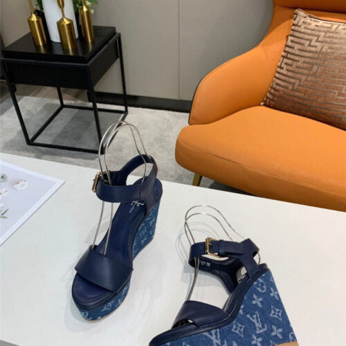 High Quality Luxury LV Louis Vuitton Platform Sandals – Style 52931 product detail