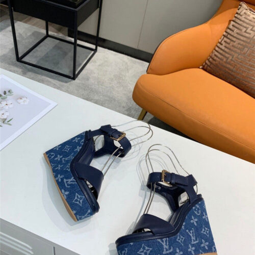 High Quality Luxury LV Louis Vuitton Platform Sandals – Style 52931 product detail