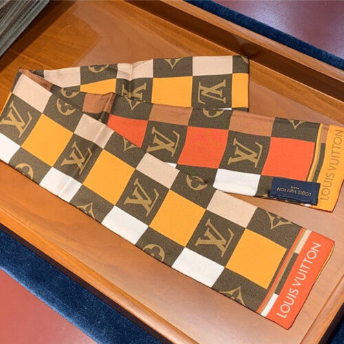 High Quality Luxury LV Monogram Giant Jungle Silk Scarf Coffee Color product detail