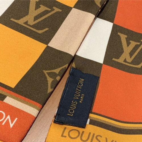 High Quality Luxury LV Monogram Giant Jungle Silk Scarf Coffee Color product detail